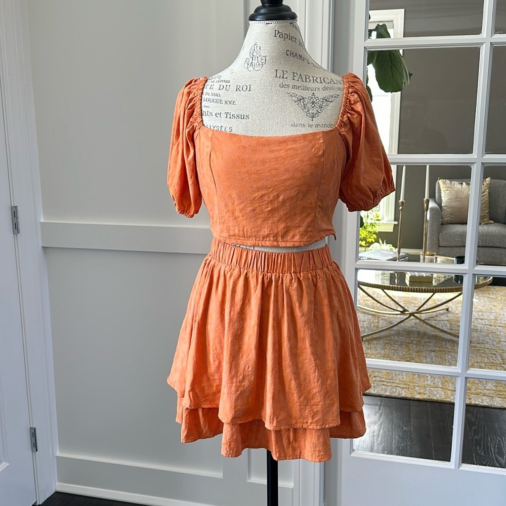 2 pc skirt set.